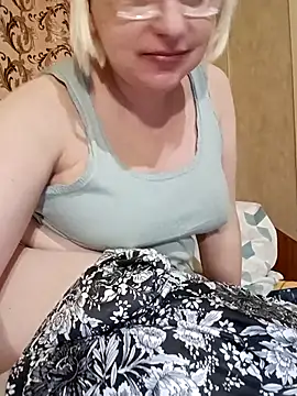 VikaKing online show from March 2026 08:38:02 PM