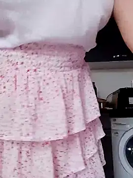 VikaKing online show from November 2025 09:02:01 AM