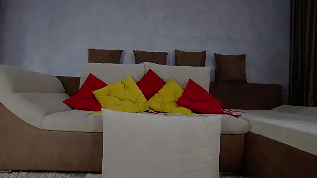 Enna-Kymm online show from March 2026 06:46:01 AM