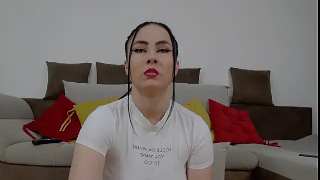 Enna-Kymm online show from October 2025 06:55:01 AM