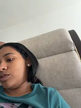 ericajohnson  online show from April 2026 01:04:02 PM