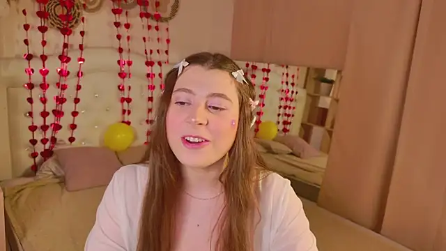 Queen Michelle  online show from February 2026 10:55:01 PM