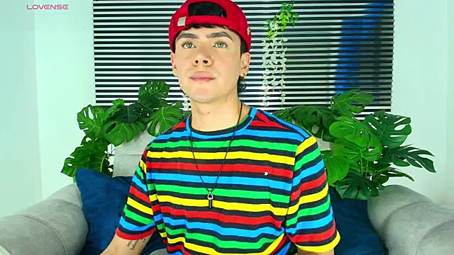 CamiiGuzmanX online show from March 2026 09:44:01 PM