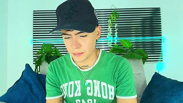 CamiiGuzmanX online show from January 2026 08:13:02 PM