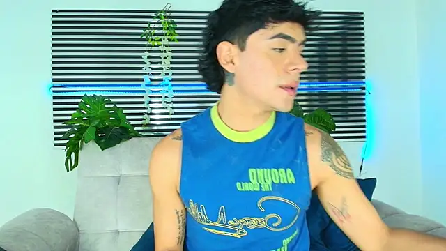 CamiiGuzmanX online show from January 2026 08:47:01 PM