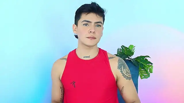 CamiiGuzmanX online show from October 2025 07:57:02 PM