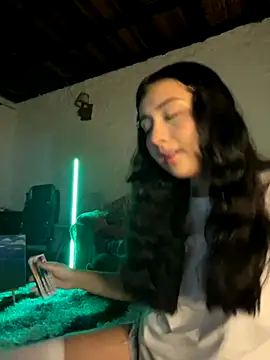 kaori 77 online show from November 2025 05:00:02 AM