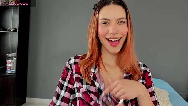 AntonellaaRossii online show from September 2025 01:44:02 PM