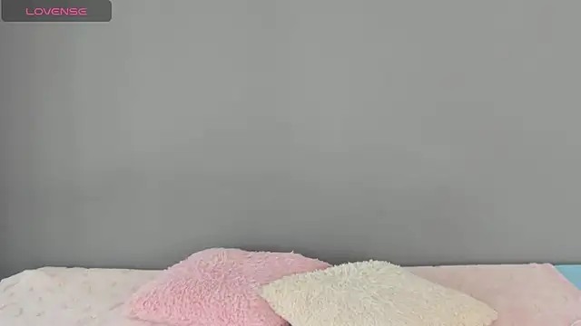 AntonellaaRossii online show from September 2025 02:00:02 PM