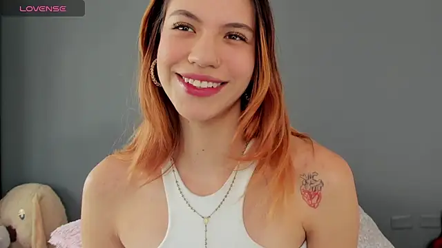 AntonellaaRossii online show from November 2025 02:31:02 PM