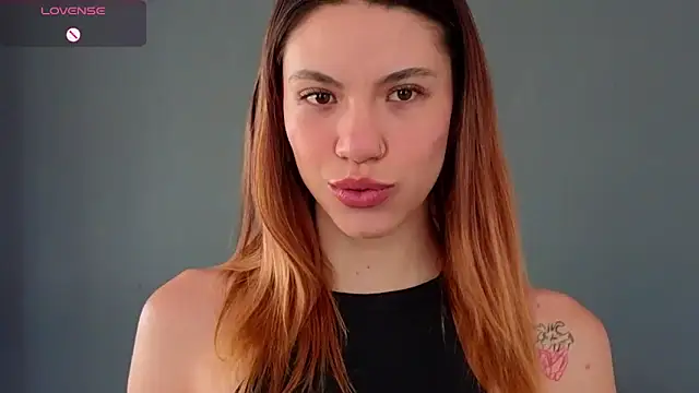 AntonellaaRossii online show from December 2025 01:10:02 PM