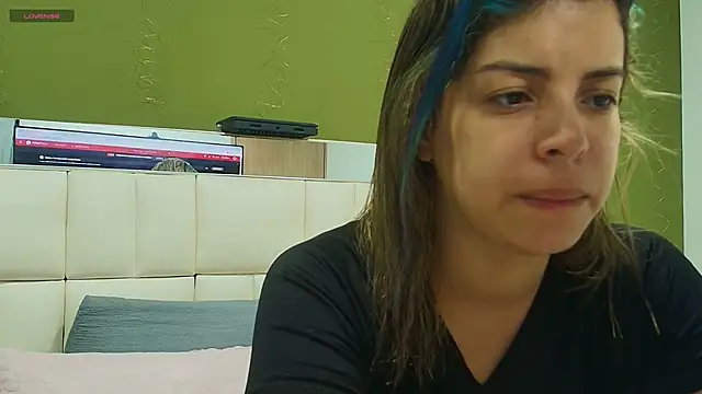 gisell gomez online show from October 2025 12:28:01 PM