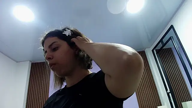 gisell gomez online show from February 2026 07:55:02 PM