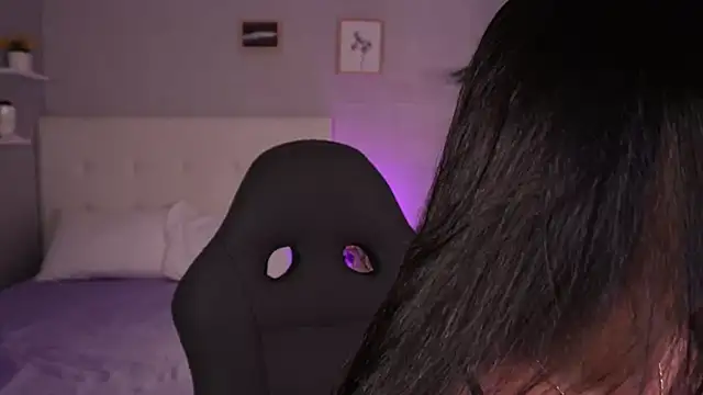 barbaramarmol online show from November 2025 12:38:02 PM