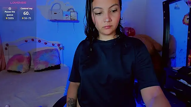 Angel-Caribbean online show from November 2025 12:37:02 PM