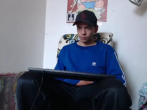 Thomasjons  online show from September 2025 02:59:01 PM