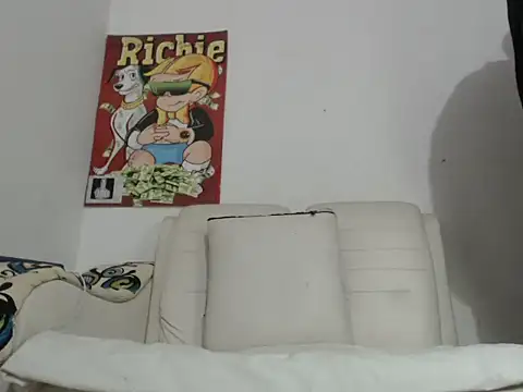 Thomasjons  online show from October 2025 10:05:02 PM