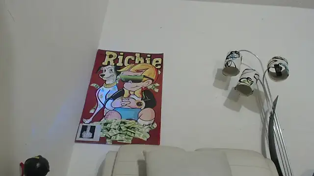 Thomasjons  online show from January 2026 01:53:02 AM