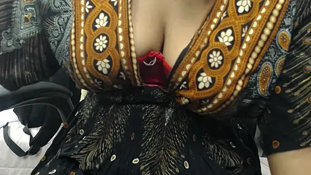 Snapshot of kairadayamai chatting on July 2026 11:50:01 AM kairadayamai online show from July 2026 11:50:01 AM