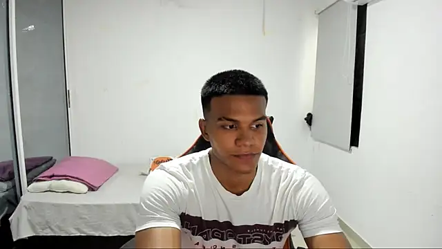 jeanfran ferrer online show from November 2025 07:36:02 PM