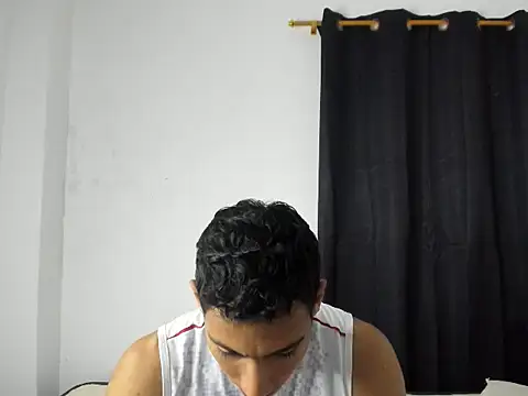 jhosep hamilton online show from October 2025 07:04:01 PM