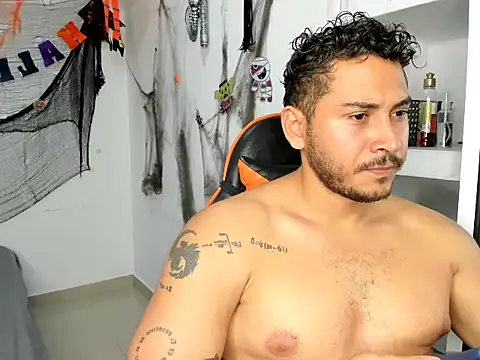 ashlan king online show from November 2025 07:28:01 PM