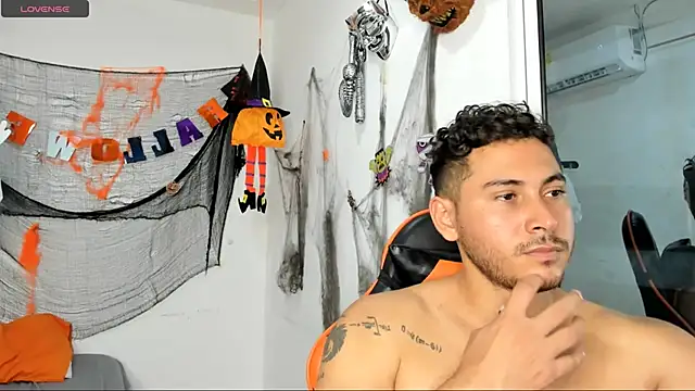 ashlan king online show from October 2025 01:12:02 PM