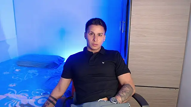 valentinosex1 online show from January 2026 09:54:01 PM