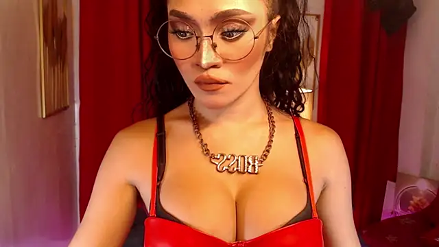 Goddess Quinnie online show from June 2026 09:42:02 AM