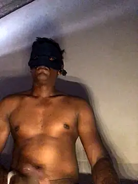 Snapshot of Bullboy8in chatting on September 2025 04:30:02 AM Bullboy8in online show from September 2025 04:30:02 AM