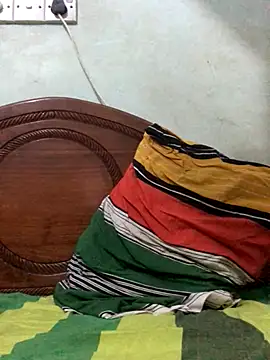 Bullboy8in online show from December 2025 03:40:01 AM