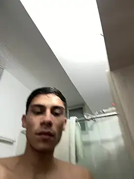 axel davis  online show from March 2026 01:42:01 AM