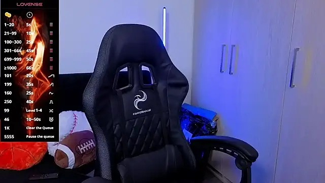 imlaiaaa online show from November 2025 09:48:02 PM