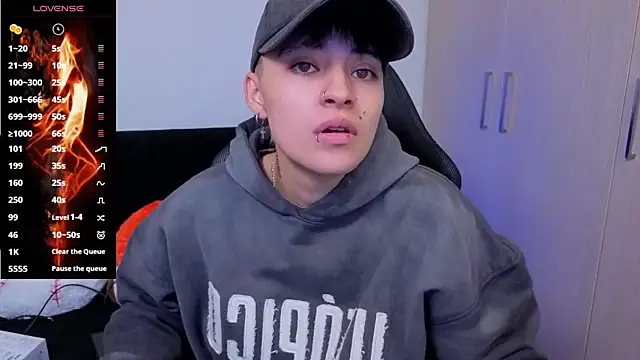 imlaiaaa online show from December 2025 12:54:02 AM