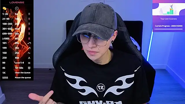 imlaiaaa online show from November 2025 09:07:01 PM