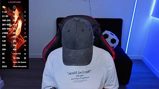 imlaiaaa online show from November 2025 09:18:02 PM