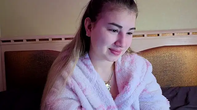 sugarskitty online show from February 2026 12:05:02 PM