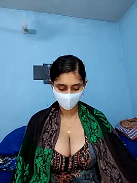 Cute Faria online show from January 2026 04:03:02 PM