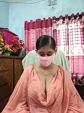 Snapshot of Cute_Faria chatting on June 2026 11:43:01 PM Cute Faria online show from June 2026 11:43:01 PM