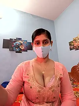 Snapshot of Cute_Faria chatting on March 2026 04:18:02 AM Cute Faria online show from March 2026 04:18:02 AM