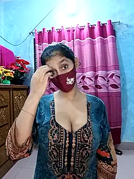 Cute Faria online show from September 2025 05:09:02 PM