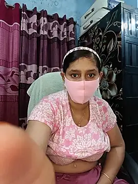 Snapshot of Cute_Faria chatting on June 2026 01:49:02 PM Cute Faria online show from June 2026 01:49:02 PM