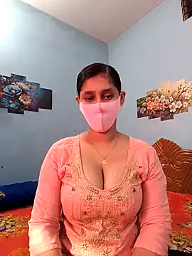 Cute Faria online show from May 2026 01:24:02 AM