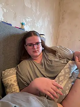 CurvyPaar2 online show from March 2026 04:51:01 PM