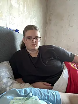 CurvyPaar2 online show from March 2026 04:08:02 PM