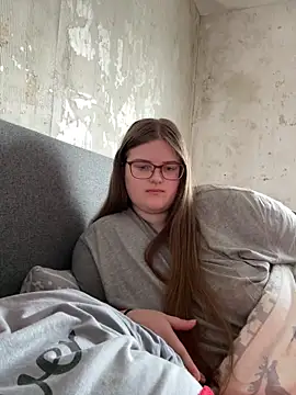 CurvyPaar2 online show from February 2026 10:12:01 AM