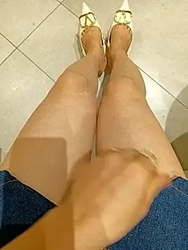Jessical--Li online show from September 2025 12:00:02 PM