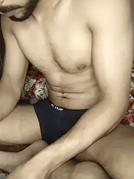 ahmed-eg1997 online show from May 2026 09:51:02 PM