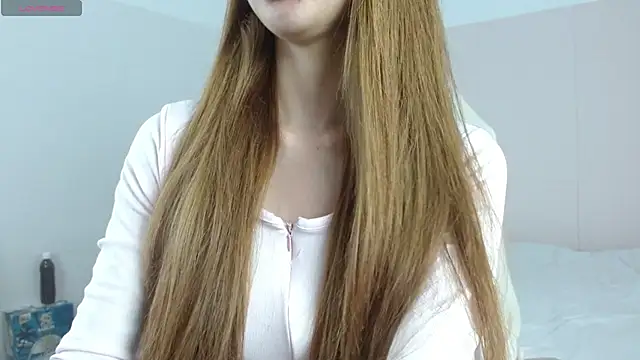 Snapshot of Alina_MissAsian chatting on November 2025 09:35:01 AM Alina MissAsian online show from November 2025 09:35:01 AM