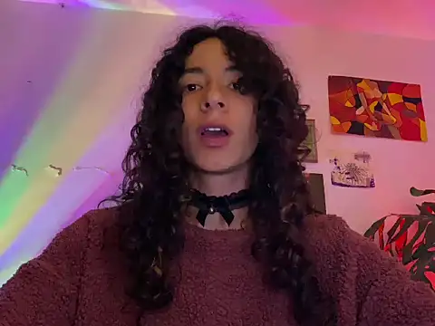 camille delrey online show from October 2025 12:42:01 AM